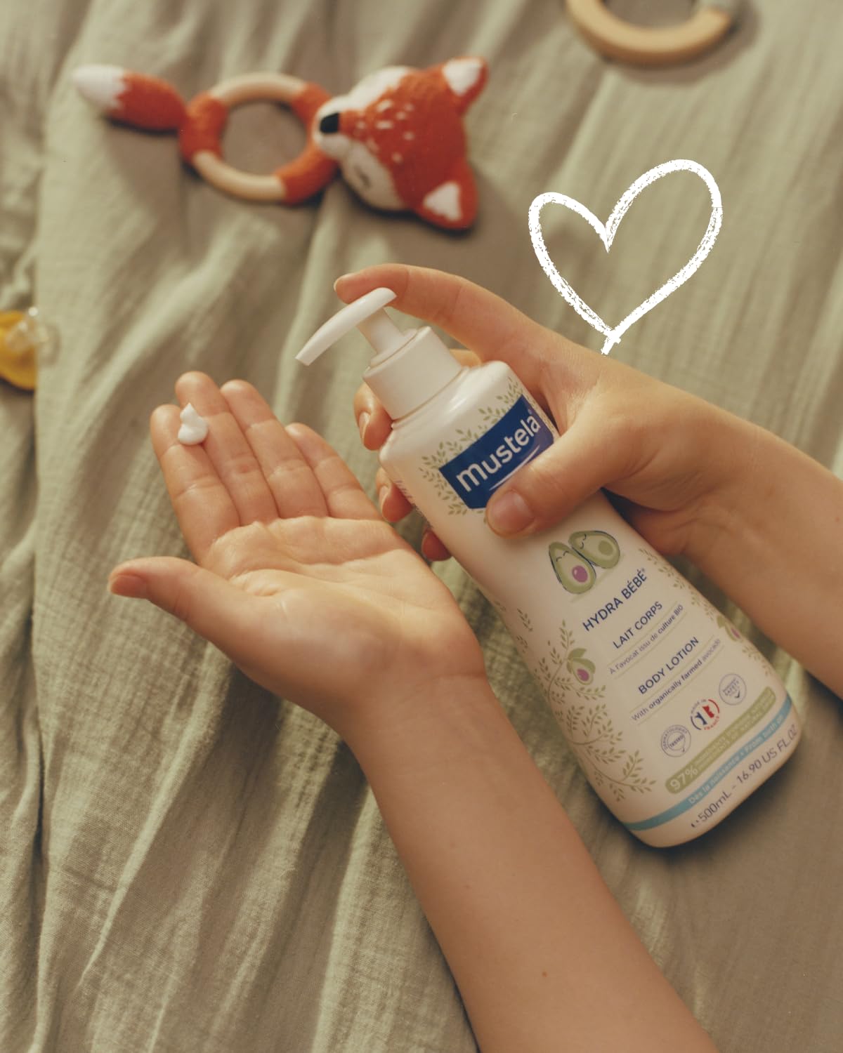 Mustela Newborn Arrival Gift Set - Baby Skincare & Bath Time Essentials - Natural & Plant Based